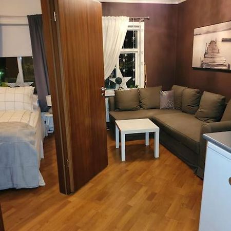 Mona Lisa Apartment Акурейри Экстерьер фото
